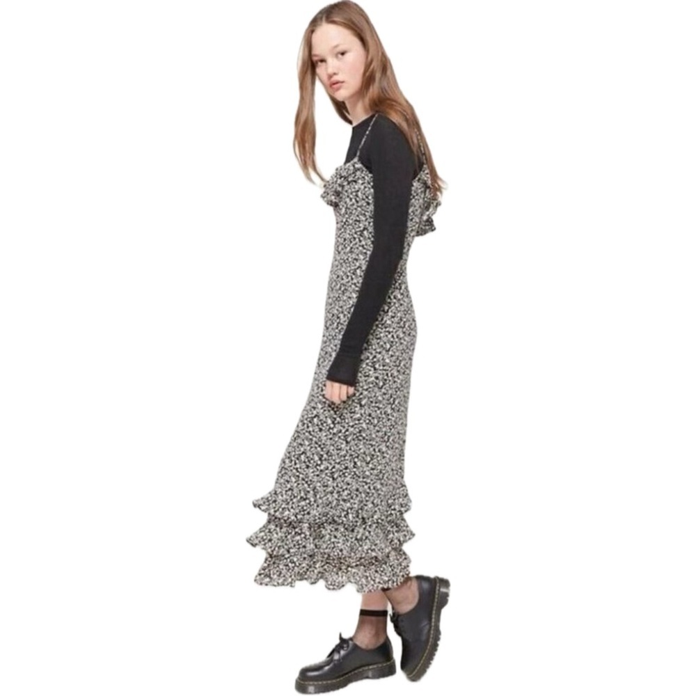 Urban Outfitters UO Angelica Ditzy Floral Ruffle Midi Dress - Picture 2 of 10